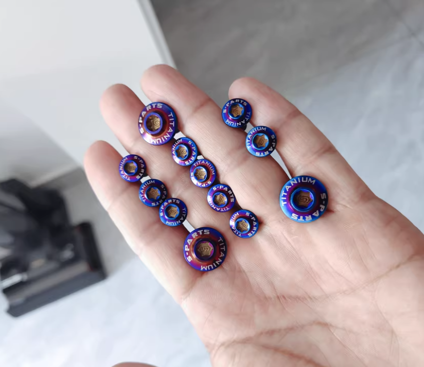 Why Some Riders Are Skeptical About Switching to Titanium Bolts